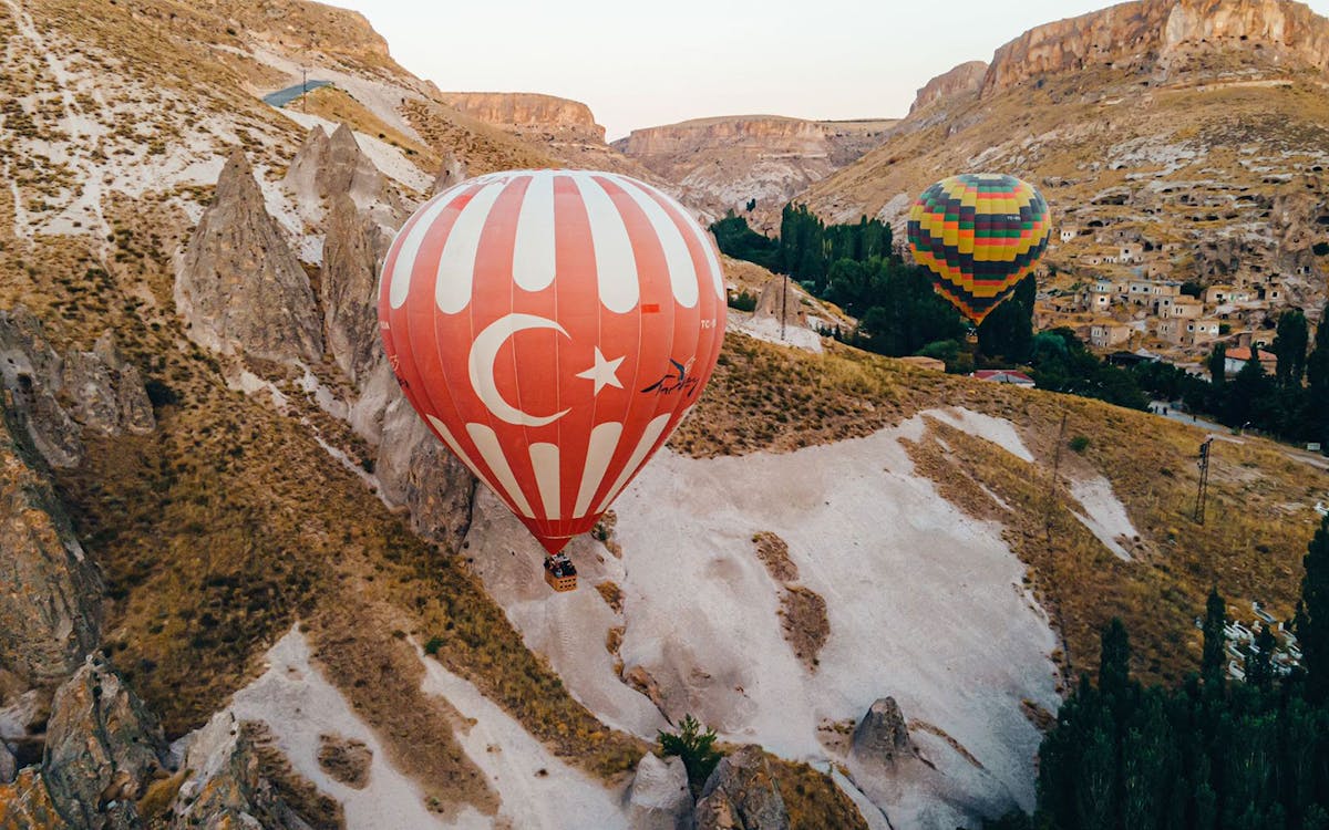 tour di 2 giorni in cappadocia da istanbul con volo in mongolfiera e hotel in grotta-9 tour di 2 giorni in cappadocia da istanbul con volo in mongolfiera e hotel in grotta-9