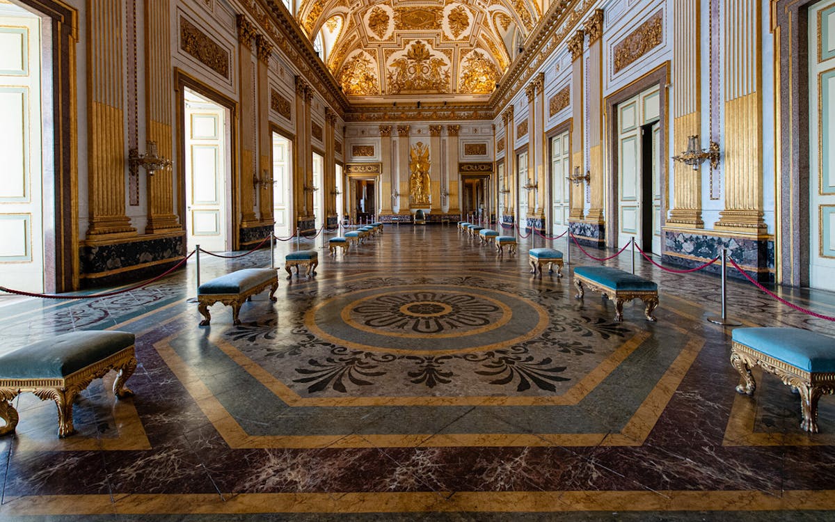 small group guided tour of royal palace of caserta-3 small group guided tour of royal palace of caserta-3
