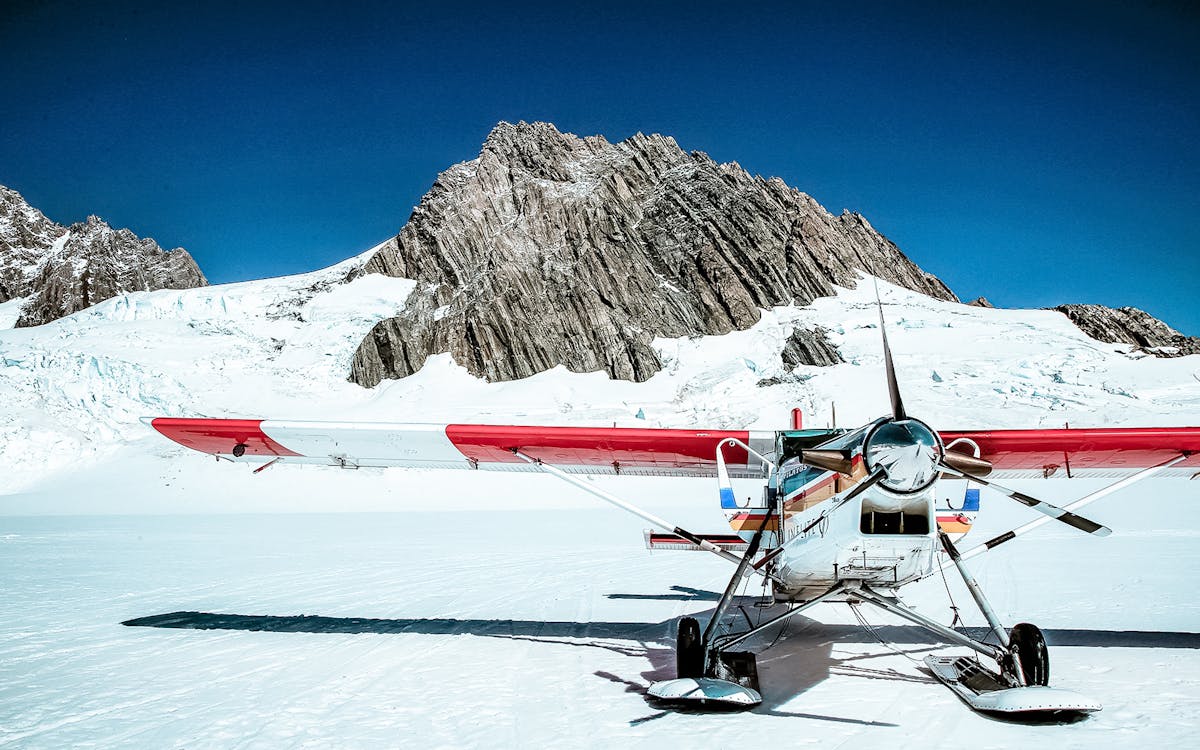 45-minute mt cook 360 ski plane flight-1 45-minute mt cook 360 ski plane flight-1
