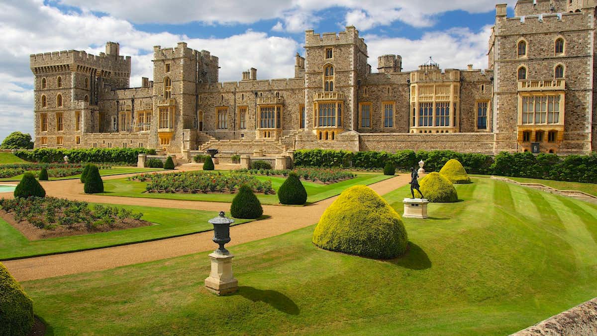 Best Day Trips from London - Windsor Castle