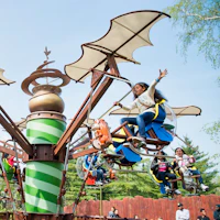 parc asterix rides