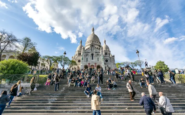 paris in january - montmarte