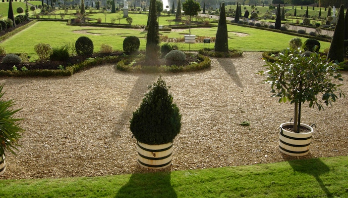 hampton court flower show