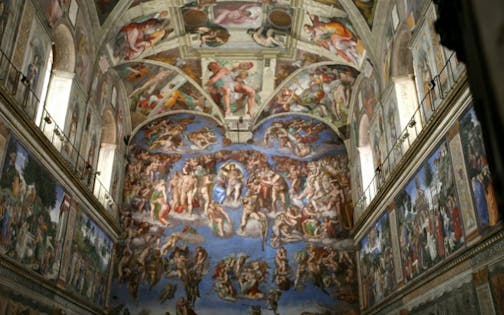 Vatican Museums & Sistine Chapel Visit with Hotel Pick-up