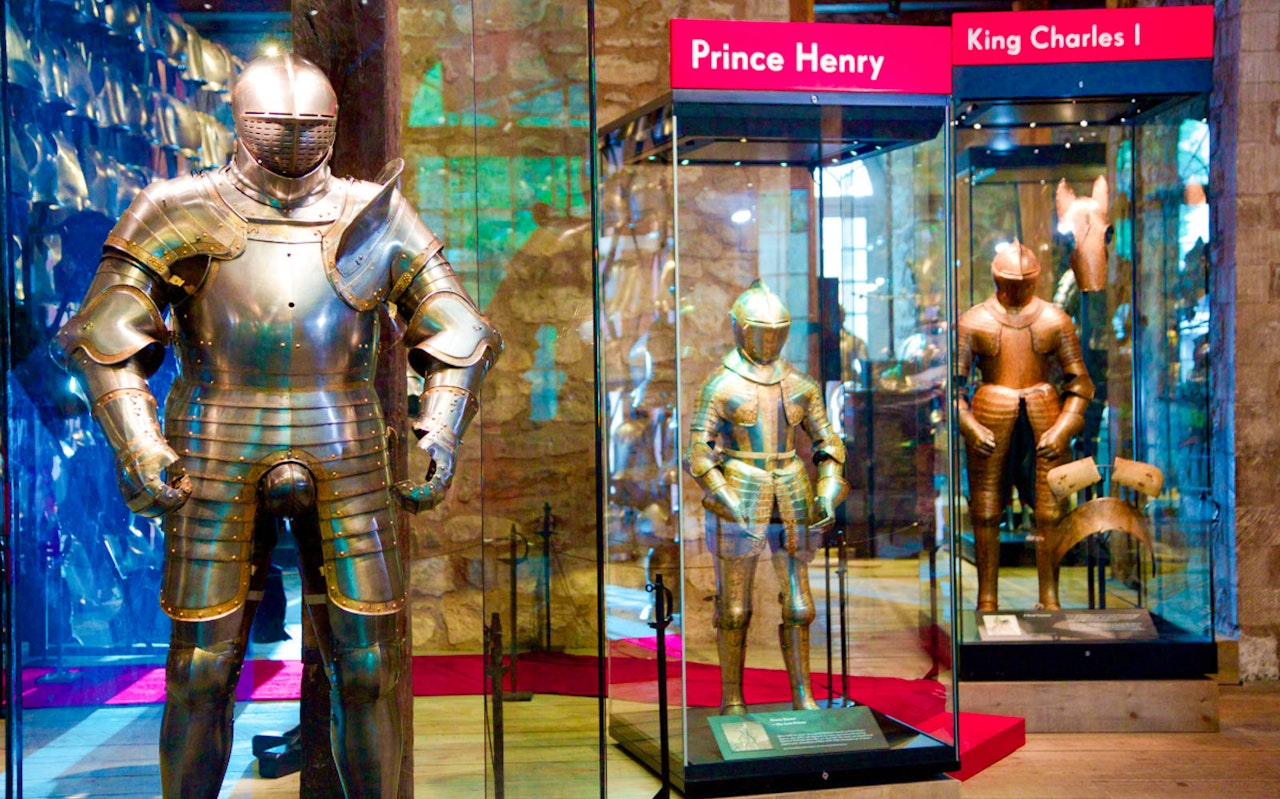 In un'unica combo: Biglietti per la Torre di Londra e Kensington Palace — 7