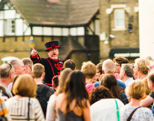 tower of london guided tour