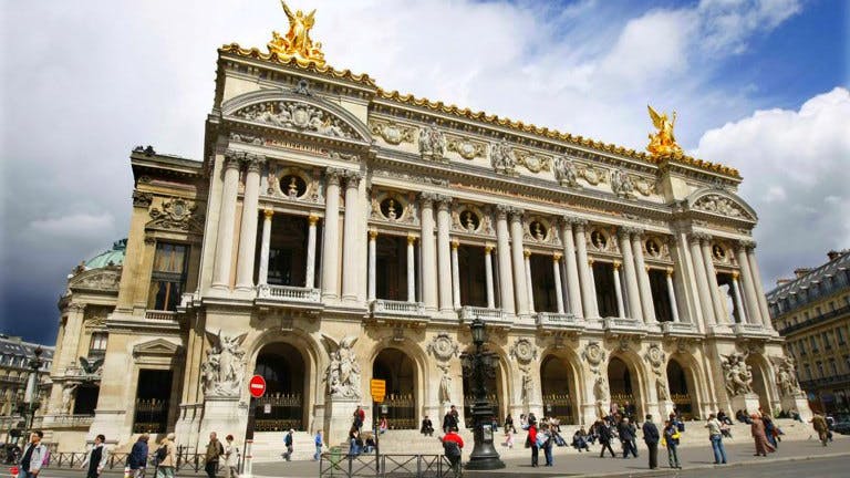 romantic things to do in paris