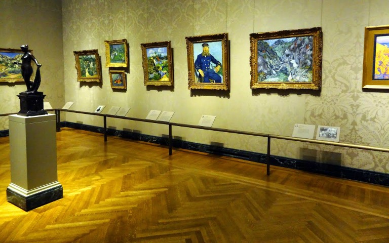 Inside Van Gogh Museum