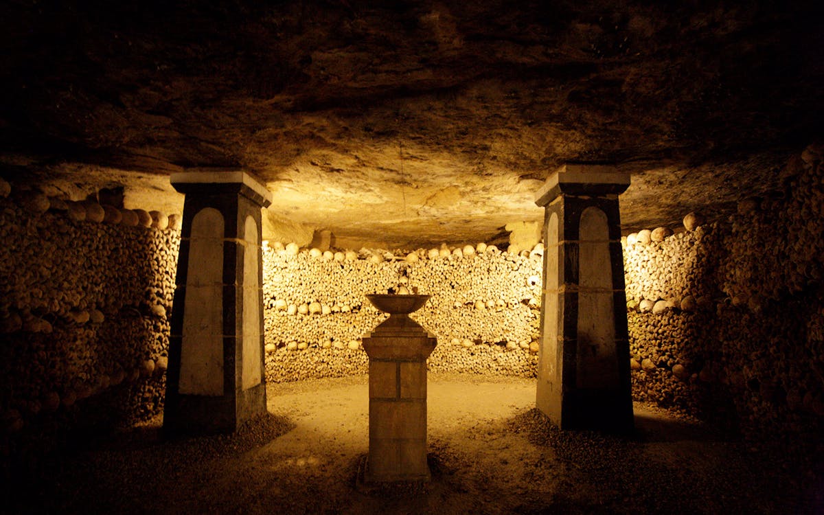 catacombes de paris - visite guidée en petit groupe avec entrée prioritaire-4 catacombes de paris - visite guidée en petit groupe avec entrée prioritaire-4