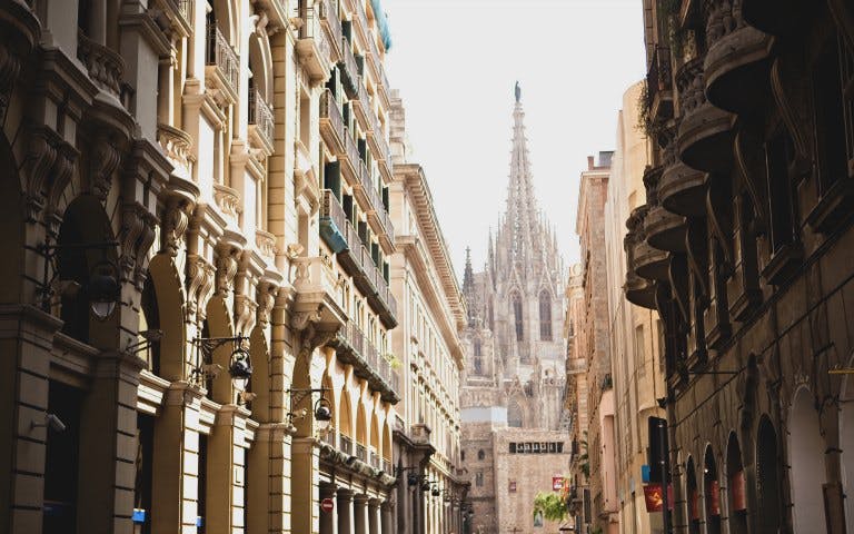 picasso museum & gothic quarter guided tour-2 picasso museum & gothic quarter guided tour-2