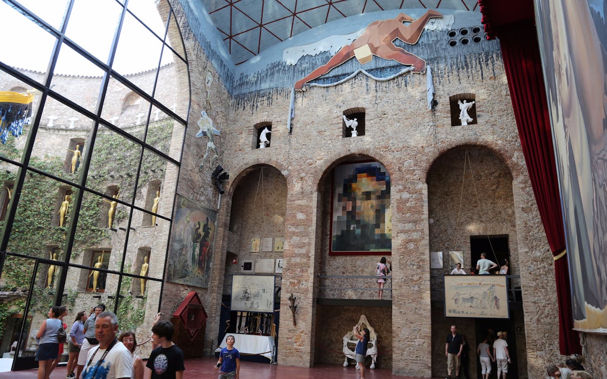 Tours To Figueres And Girona Tours To Figueres And Girona