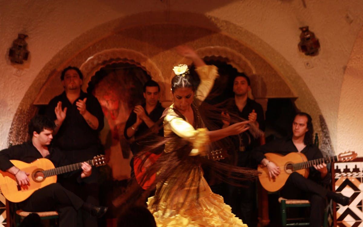 flamenco show at tablao de carmen -3 flamenco show at tablao de carmen -3