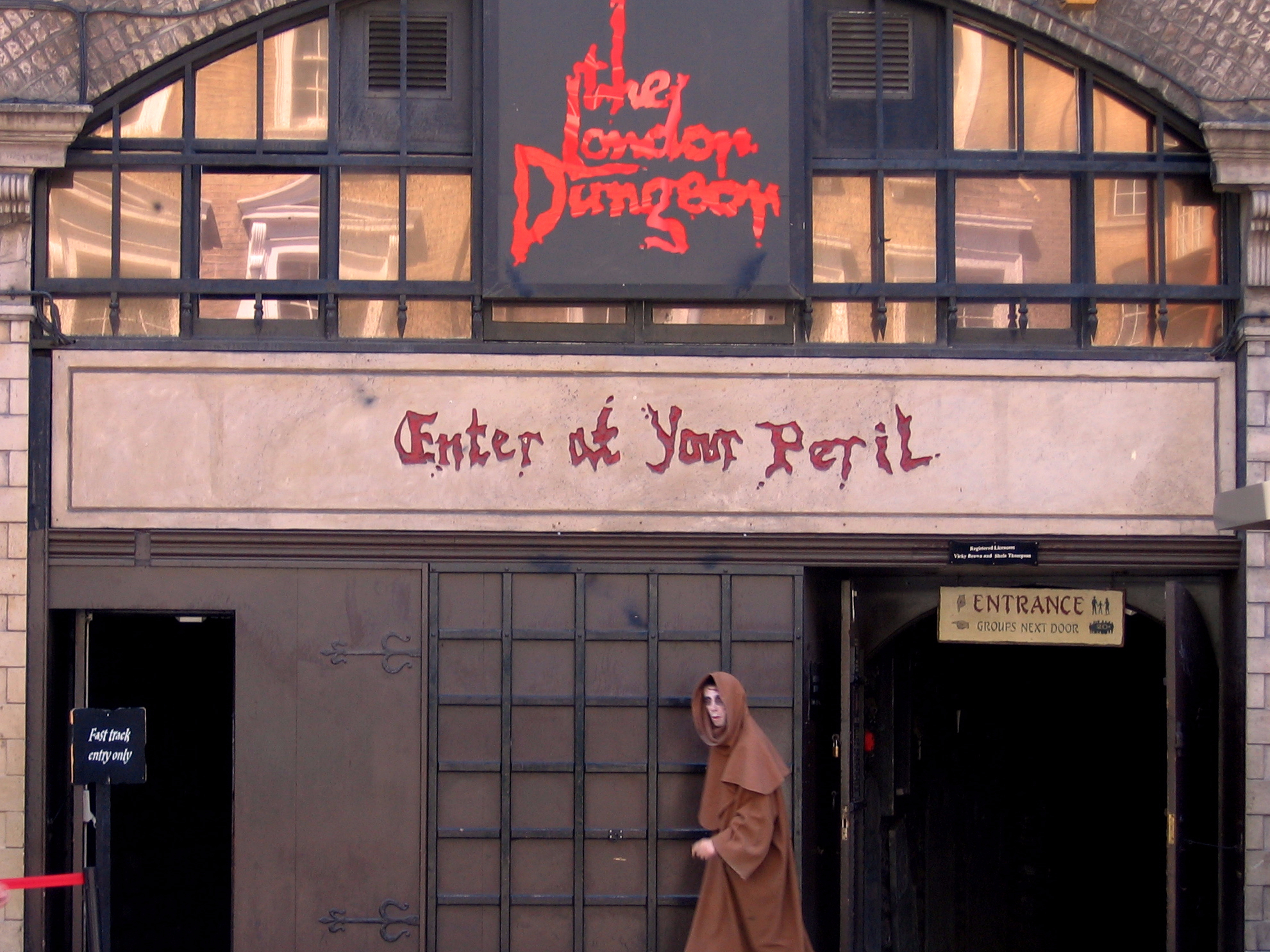 London Dungeon entrance with costumed actor, part of Crime Tour Combo-5 experience.