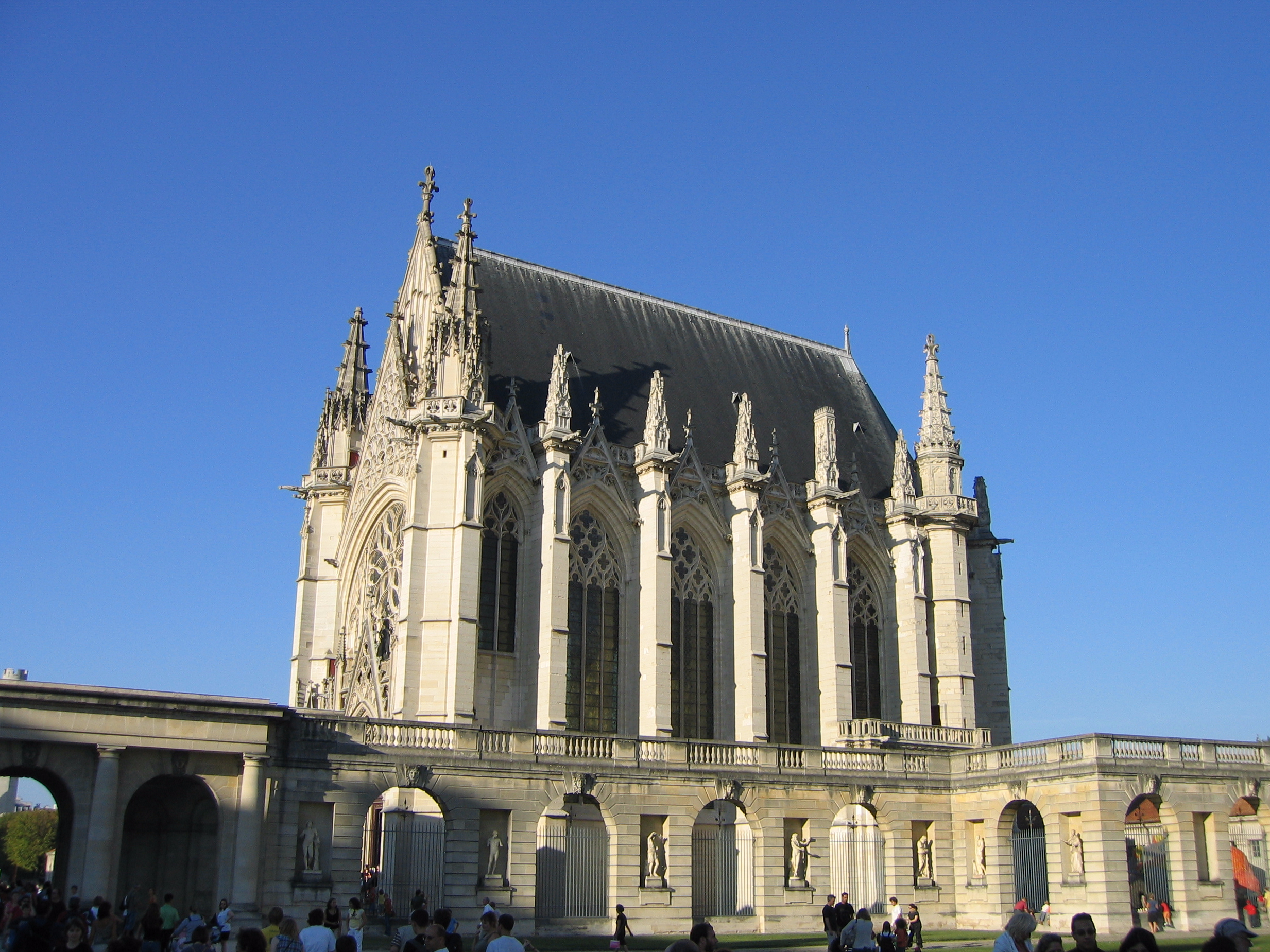 Sainte Chapelle About. Sainte Chapelle Directions.