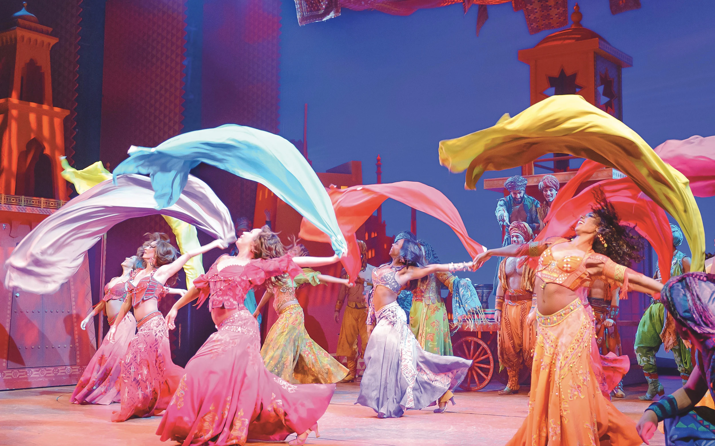 "Aladdin" della Disney festeggia i 10 anni a Broadway
