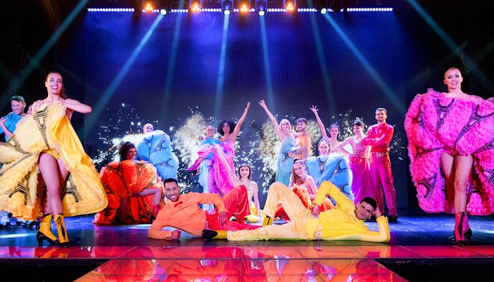 Paradis Latin Timings