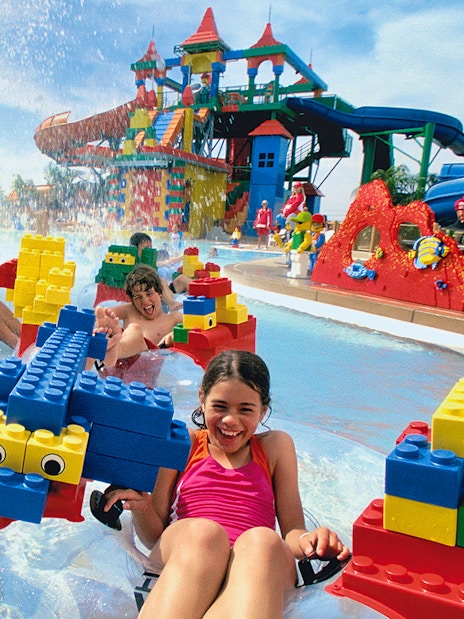 Visitors enjoying water rides at LEGOLAND® Water Park Dubai.