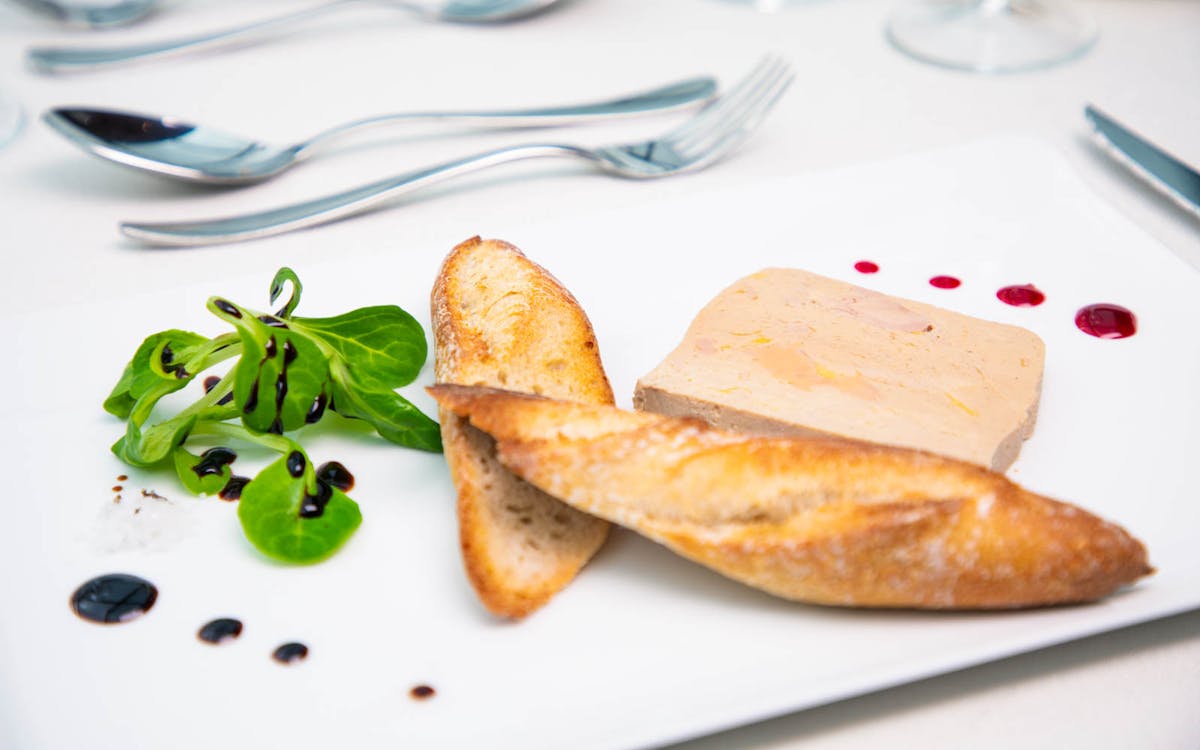 bateaux mouches: crociera sulla senna con cena e musica dal vivo-5 bateaux mouches: crociera sulla senna con cena e musica dal vivo-5
