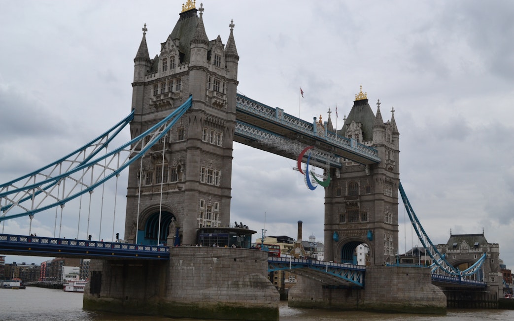 Tower Bridge in London, featured on the Harry Potter Bus Tour of film locations.