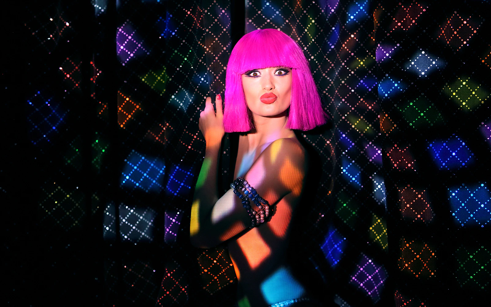 Crazy Horse Paris - Lay Laser Lay