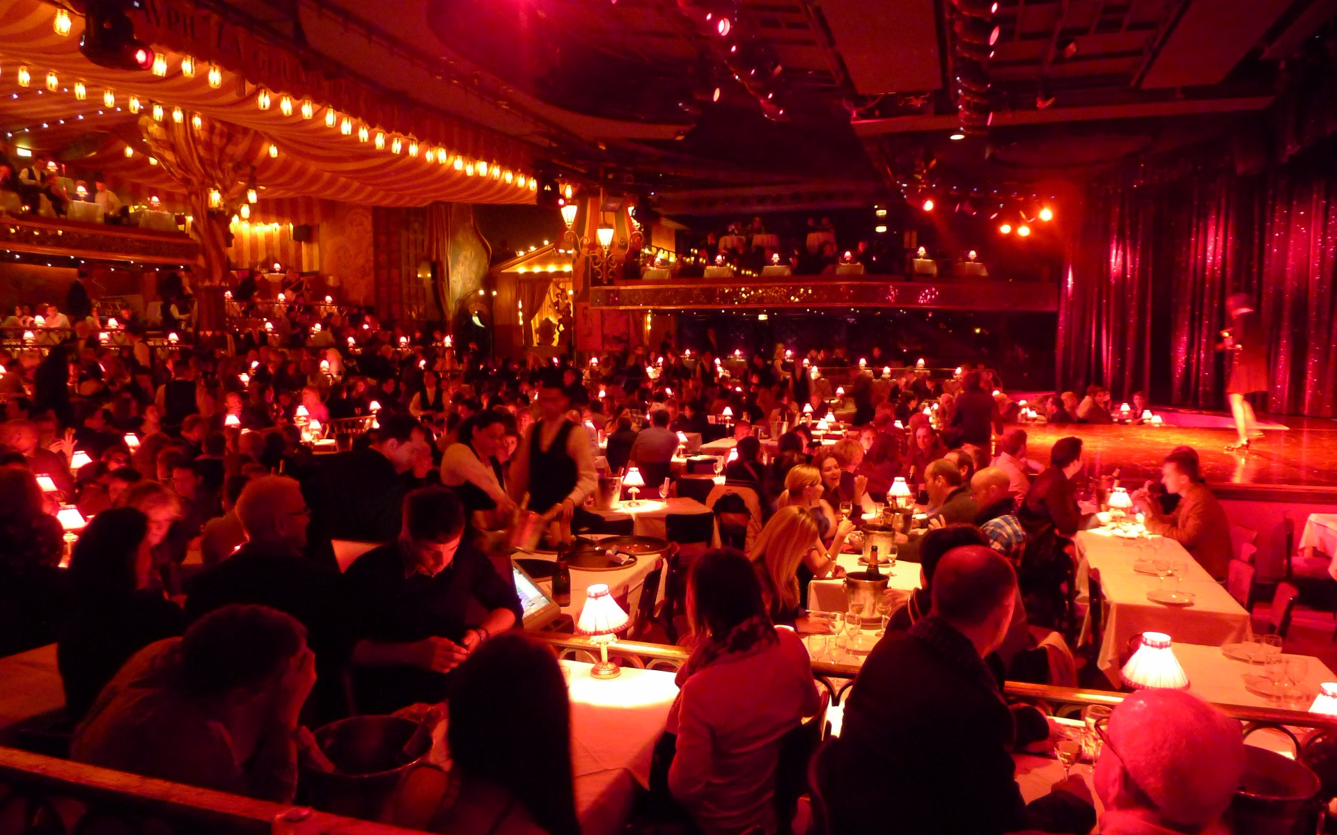 Ingressos Paris Cabare