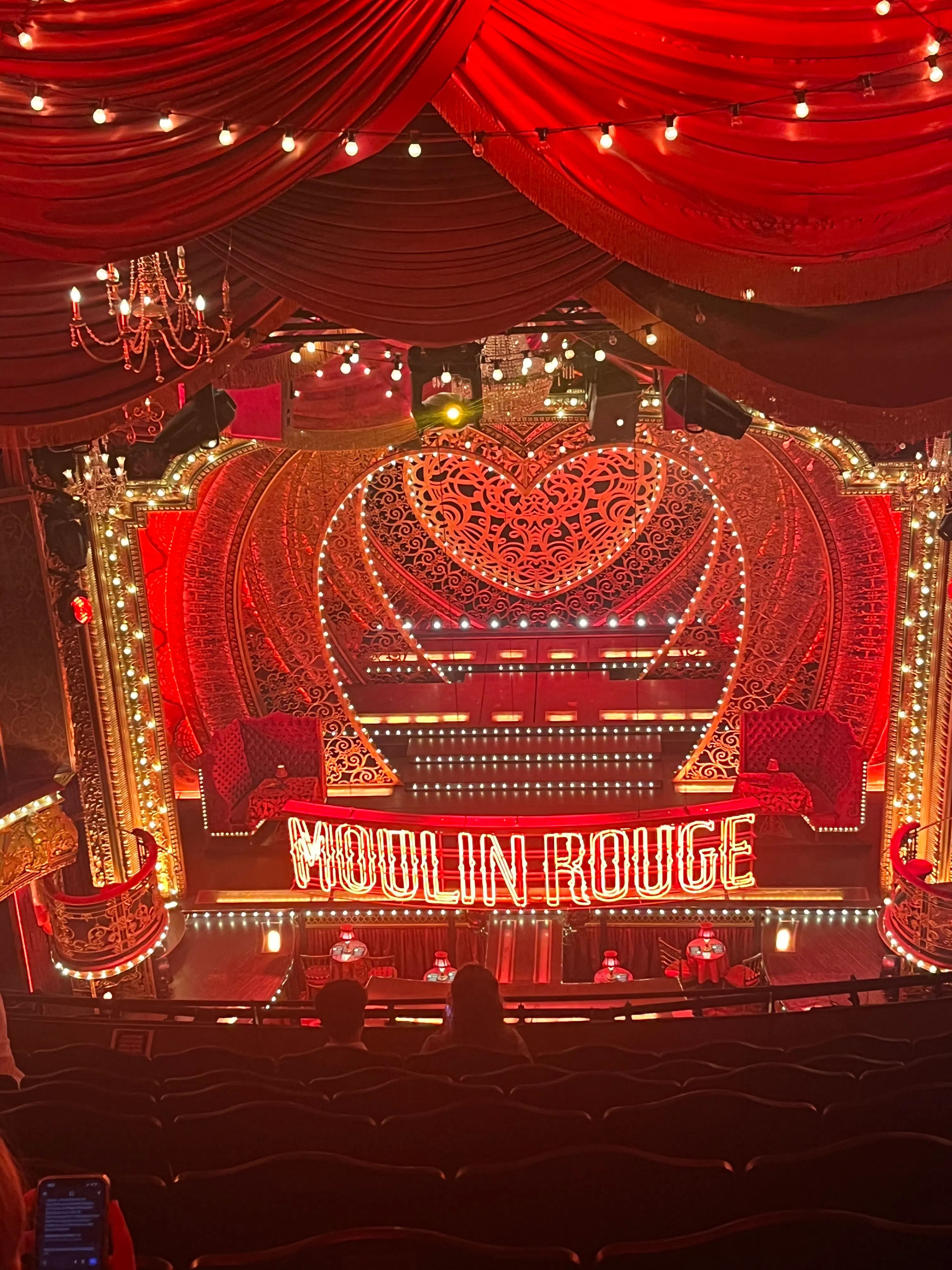 review media 0